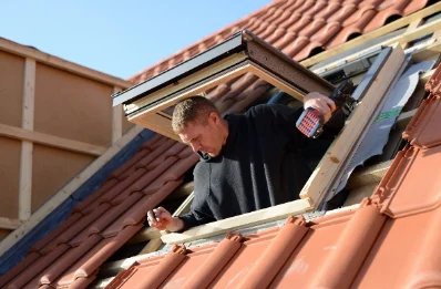 Pose de fenêtres de toit Velux à Broût-Vernet